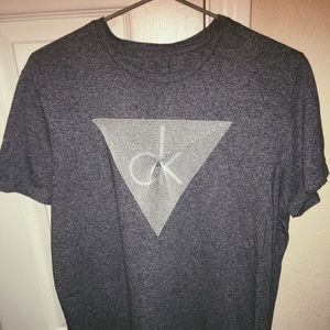 Calvin Klein T-shirt